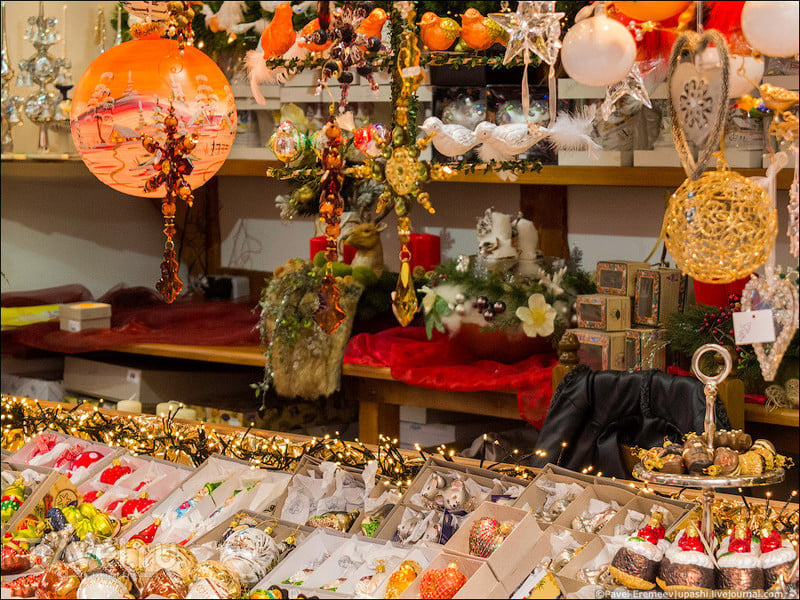 Рождественский рынок в немецком городке Хаген / Германия