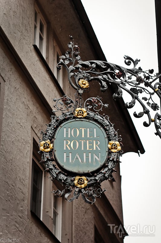  .  Rothenburg ob der Tauber () / 