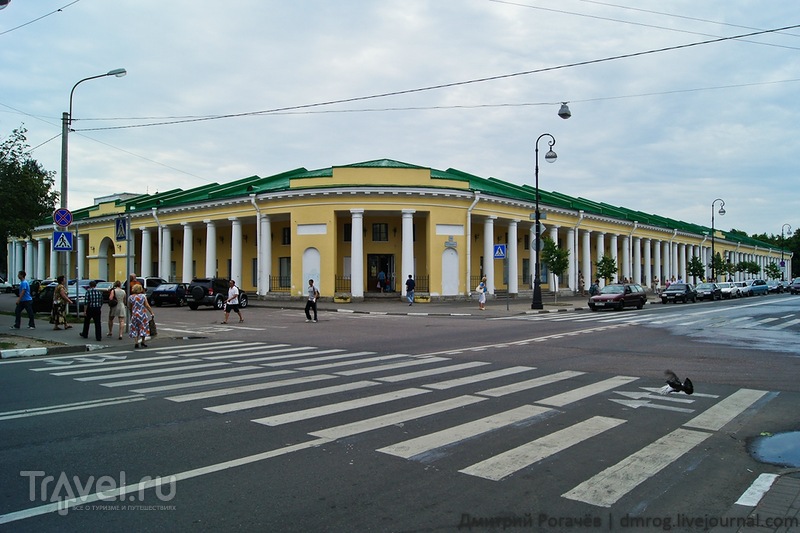 Гостиный двор в Кронштадте / Фото из России