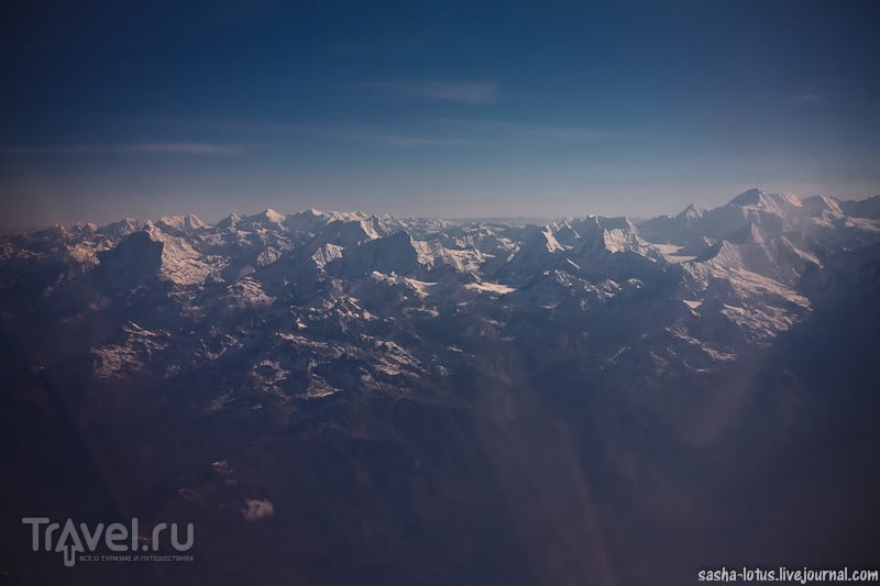 Взглянуть на Гималаи сверху вниз / Непал