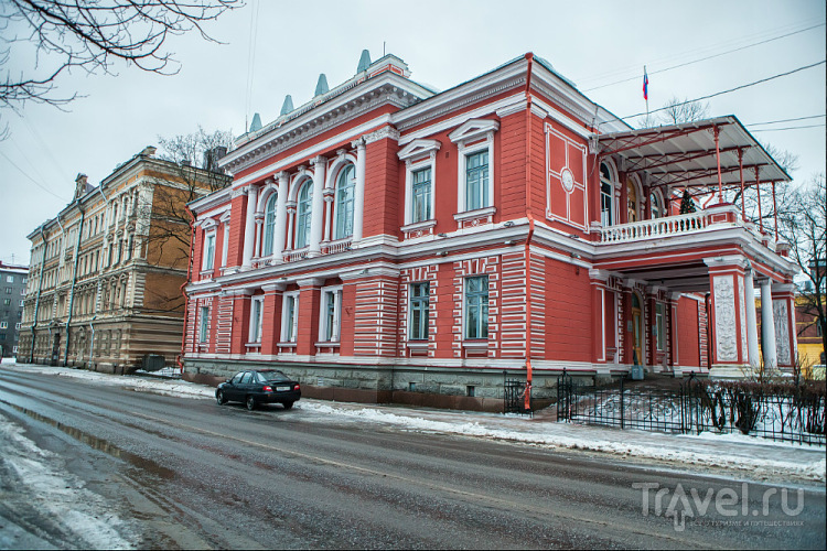 Бывший дом губернатора в Выборге / Фото из России