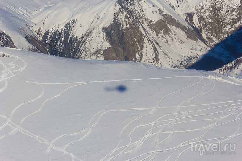 Les Deux Alpes: полёт на вертолёте над французскими Альпами / Фото из Франции