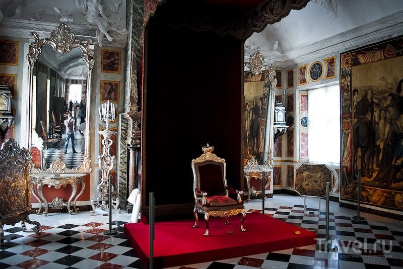 Замок Розенборг - кладовая датских королей / Фото из Дании