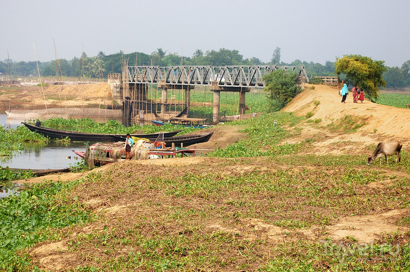 Мост через реку Квай / Фото из Бангладеш