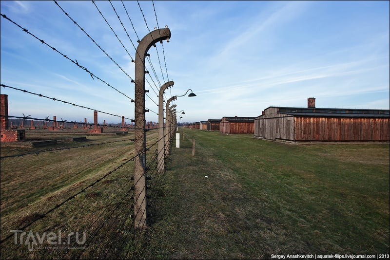 Нацистские бараки ада. Концлагеря Аушвиц и Аушвиц-Биркенау / Фото из Польши