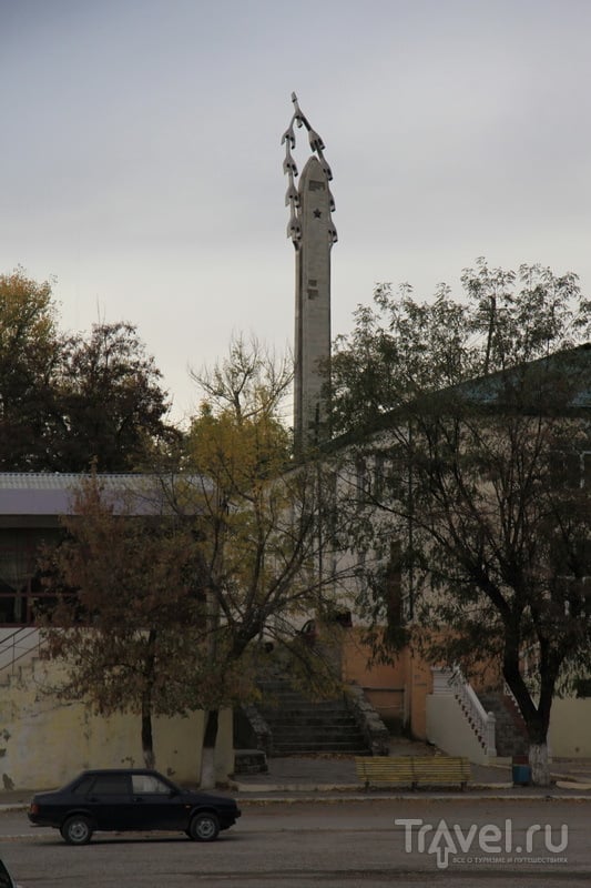 Аул Гуниб. монумент Журавли по стихам Р. Гамзатова / Фото из России