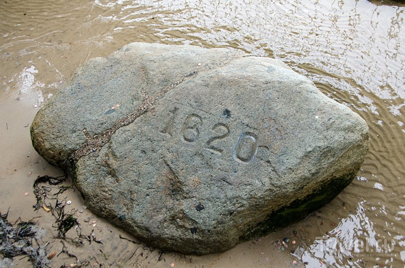 Валун Plymouth Rock в Плимуте, США / Фото из США