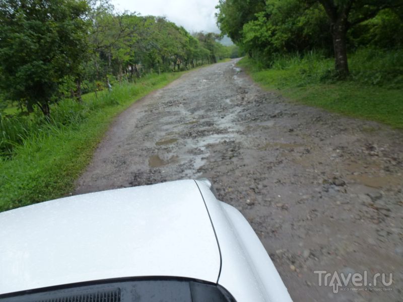 ,     El Valle de Anton / 