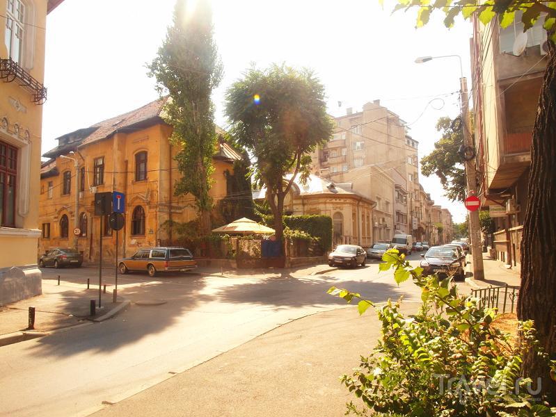 Бухарест: старый город и малые улицы центра / Румыния