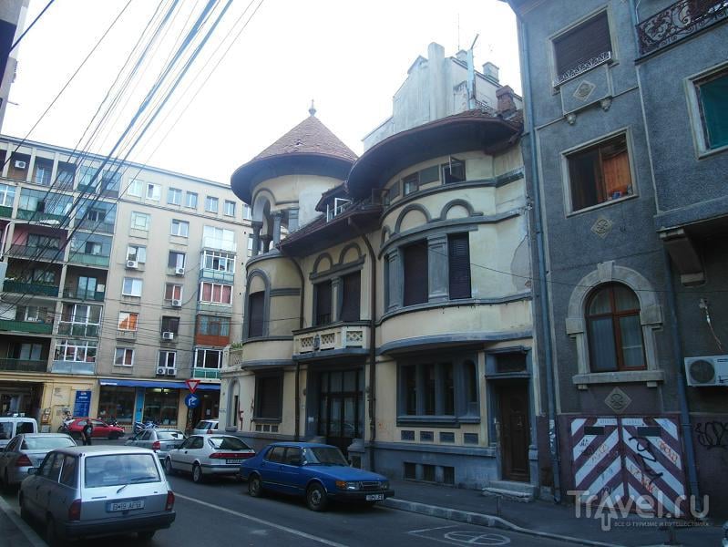 Бухарест: старый город и малые улицы центра / Румыния