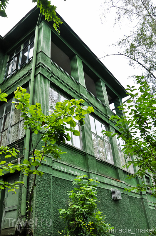 Дача Сталина в Сочи / Россия