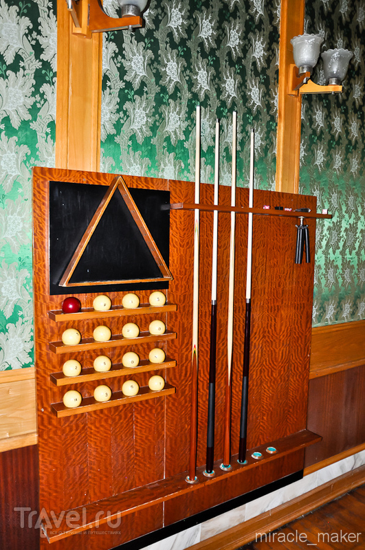 Дача Сталина в Сочи / Россия