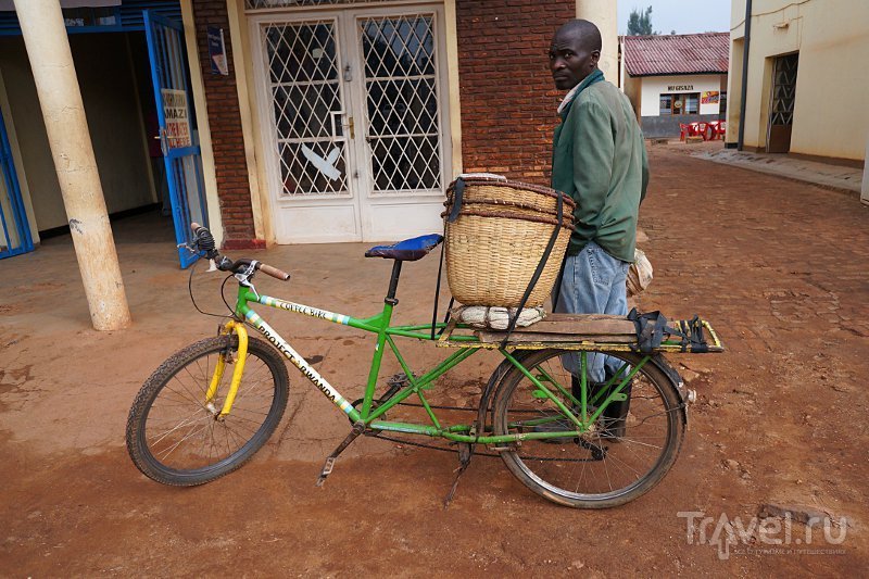 В городе Huye, Руанда / Фото из Руанды
