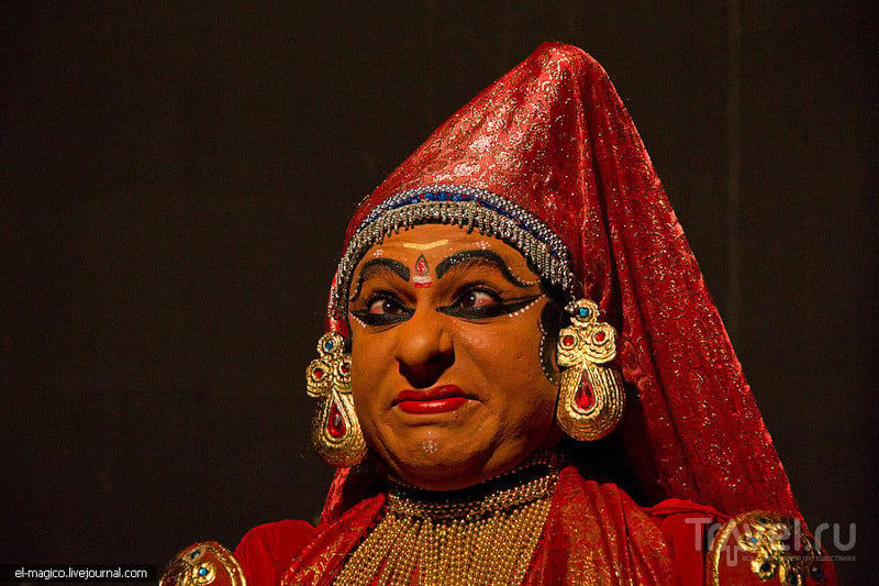 Катакали - театральное действо, вызывающее удивление и улыбки одновременно / Фото из Индии