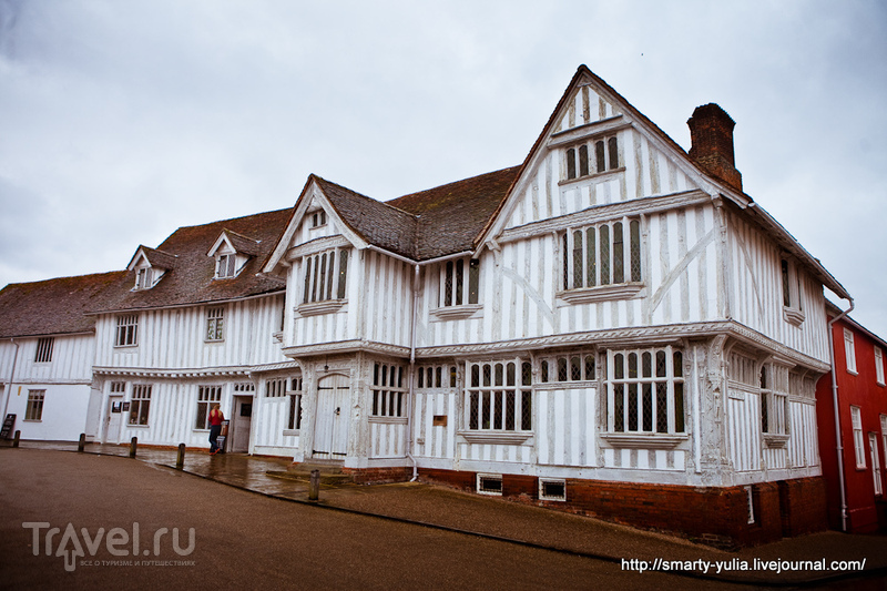 : Lavenham () /   