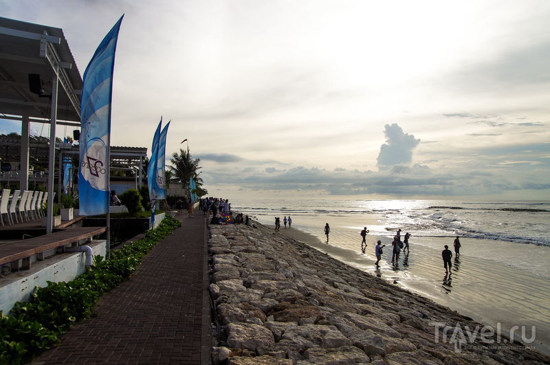 Бали. Пляж Кута. Рай на Земле или туристическая помойка / Индонезия