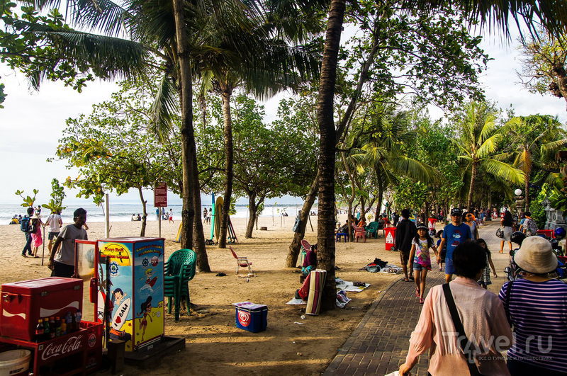 Бали. Пляж Кута. Рай на Земле или туристическая помойка / Индонезия