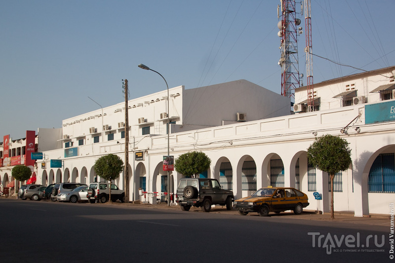 Авеню Шарля де Голля в Нджамена, Чад / Фото из Чада