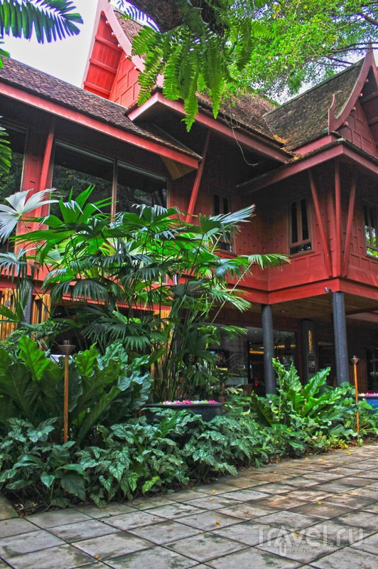 The Jim Thompson House  The Suan Pakkad Palace / 