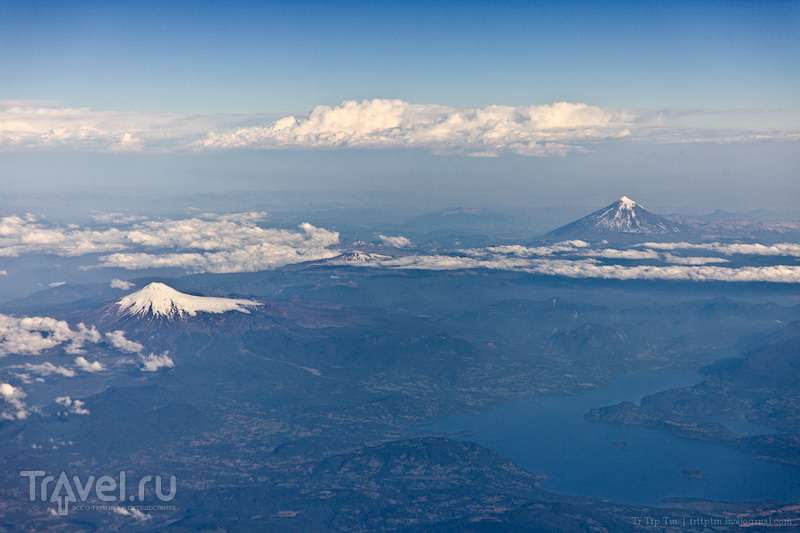 Озеро Калафкуэн и вулкан Вильяррика, Чили / Фото из Чили