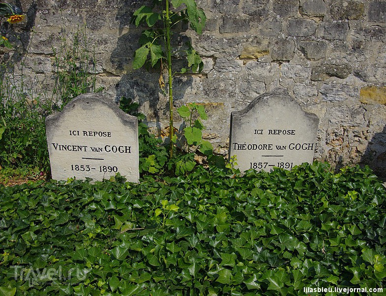 В городе Auvers-sur-Oise, Франция / Фото из Франции