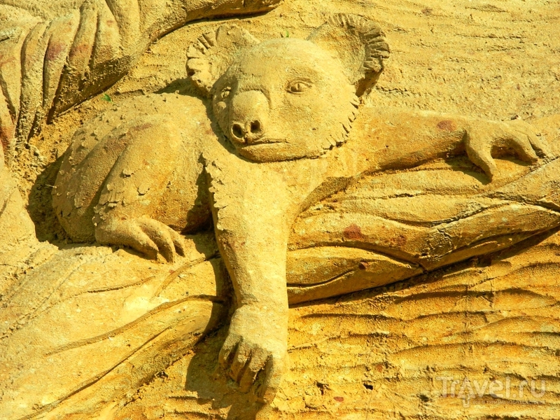 Коломенское. Выставка скульптур из песка и музей деревянного зодчества / Фото из России