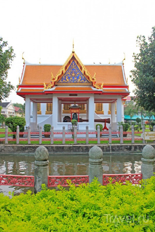 Храмы Бангкока. Wat Tramit, Holy Rosary Church, Wat Benchamabophit, Wat Suthat, Wat Ratchanatda. / Фото из Таиланда