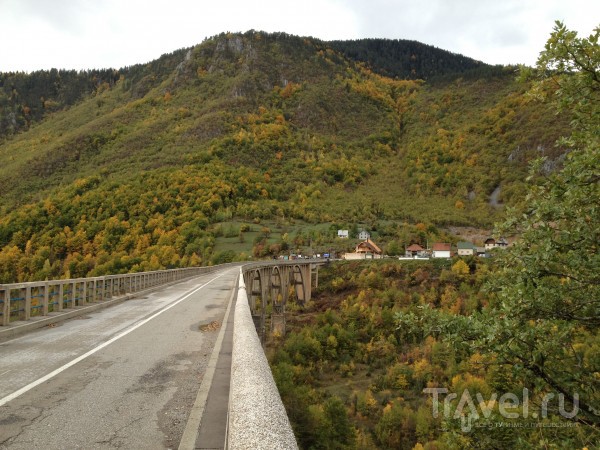 Дорогами Северной Черногории, мост Джурджевича и Чёрное Озеро / Черногория