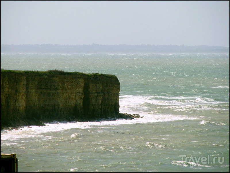 Pointe Du Hoc - место высадки союзных войск в Нормандии / Франция