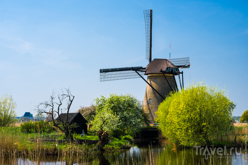 что раскололи ребята чтобы запустить мельницу. ветряная мельница (для преобразования в механическую энергию). ветряные мельницы в германии. мельница с лопастями ветровая. конобеевская ветряная мельница.