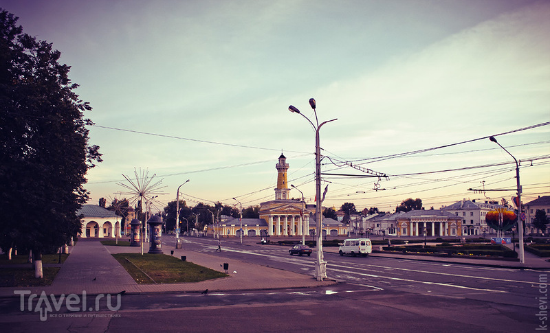 Сусанинская площадь в Костроме, Россия / Фото из России