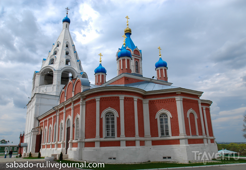 Тихвинская церковь в Коломне, Россия / Фото из России
