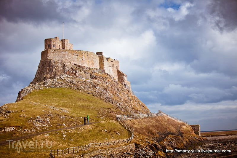 Замок Линдисфарн (Lindisfarne Castle) / Великобритания