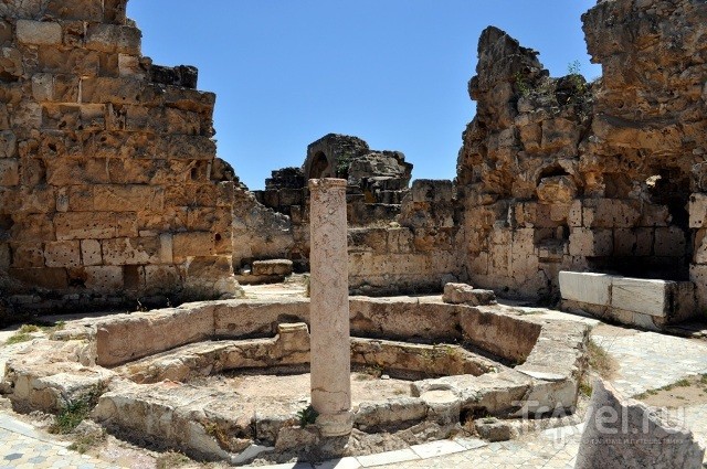 Античный город Саламин (Саламис) / Кипр