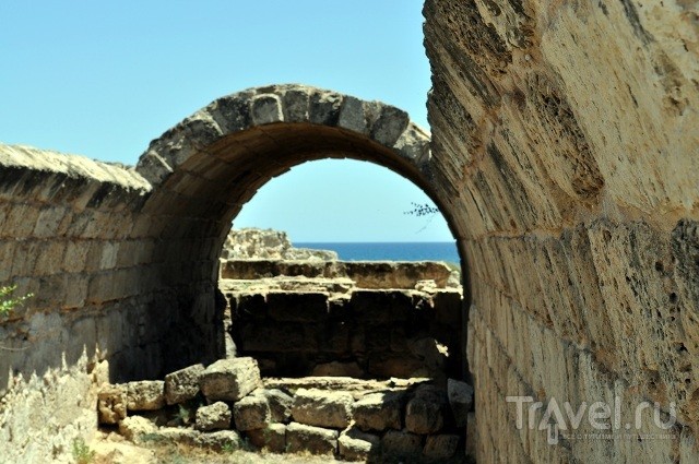 Античный город Саламин (Саламис) / Кипр