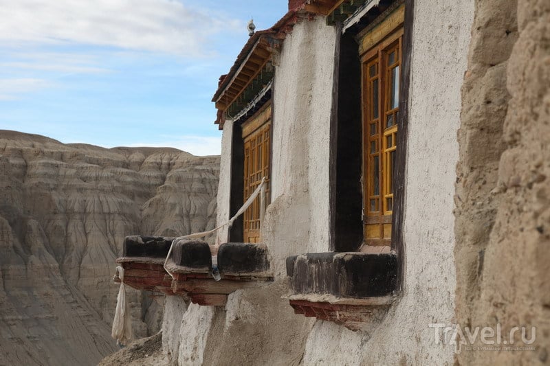 На внедорожниках в Тибет. Пещерное царство Гуге / Фото из Китая