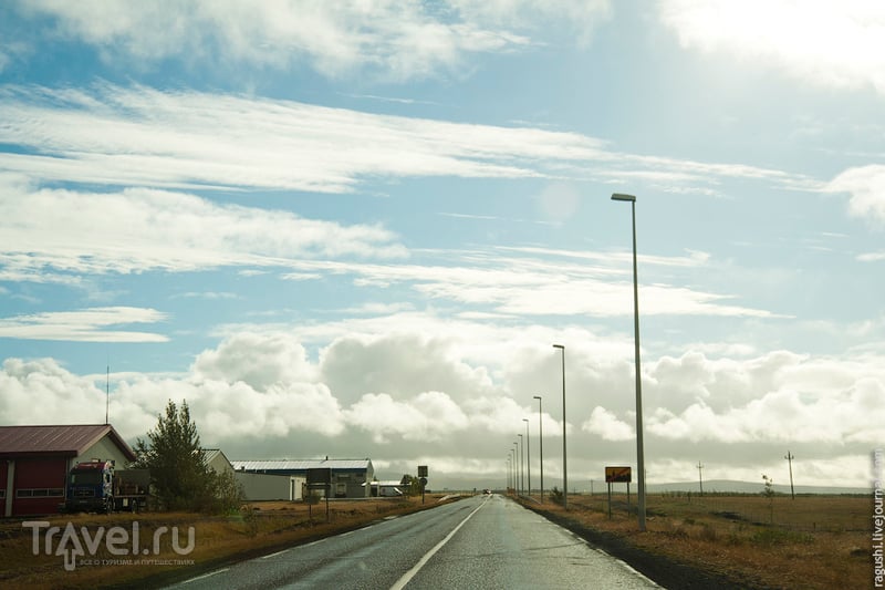 Черные пляжи Исландии и знакомство с местными дорогами не для всех / Фото из Исландии