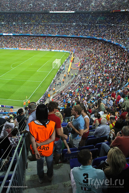 Большой футбол в Барселоне / Испания