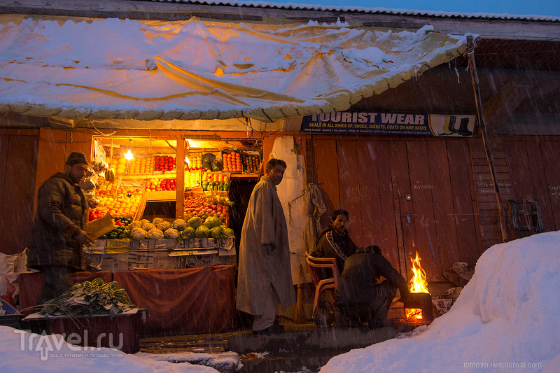 Гульмарг. Ночной снегопад и каталка в Бабареши / Фото из Индии