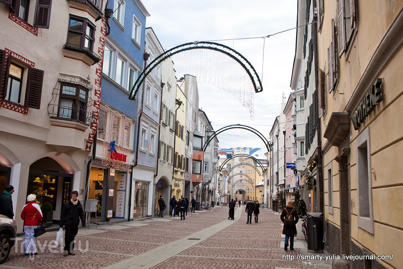 Италия: живописный Брунико (Bruneck, Brunico) / Италия