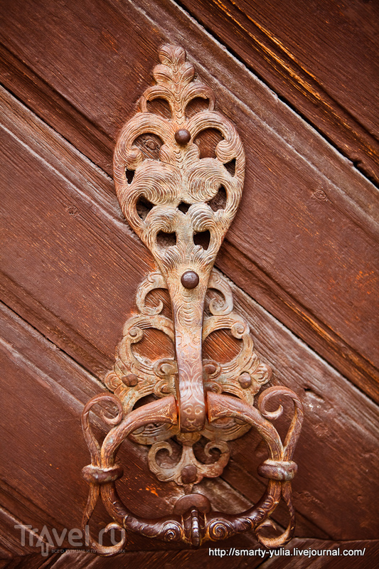 Италия: живописный Брунико (Bruneck, Brunico) / Италия