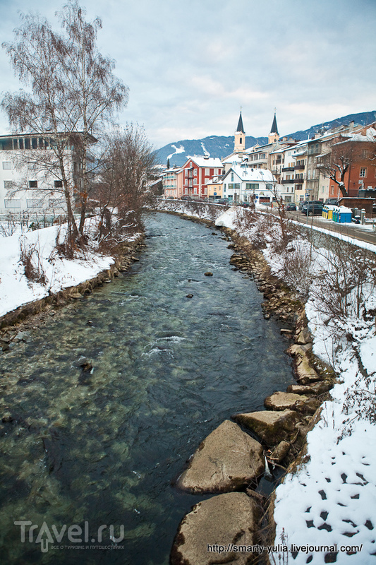 Италия: живописный Брунико (Bruneck, Brunico) / Италия