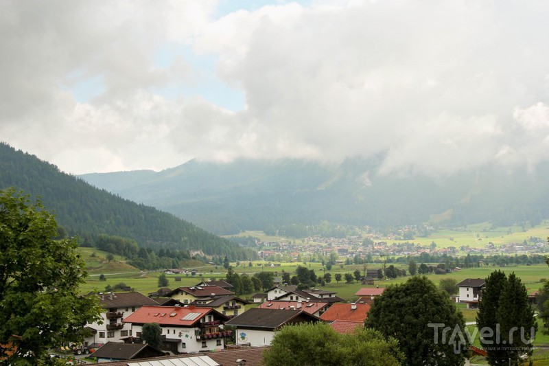 Небольшой альпийский городок - Лермос / Австрия