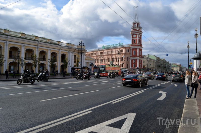 Невский проспект в Санкт-Петербурге, Россия / Фото из России