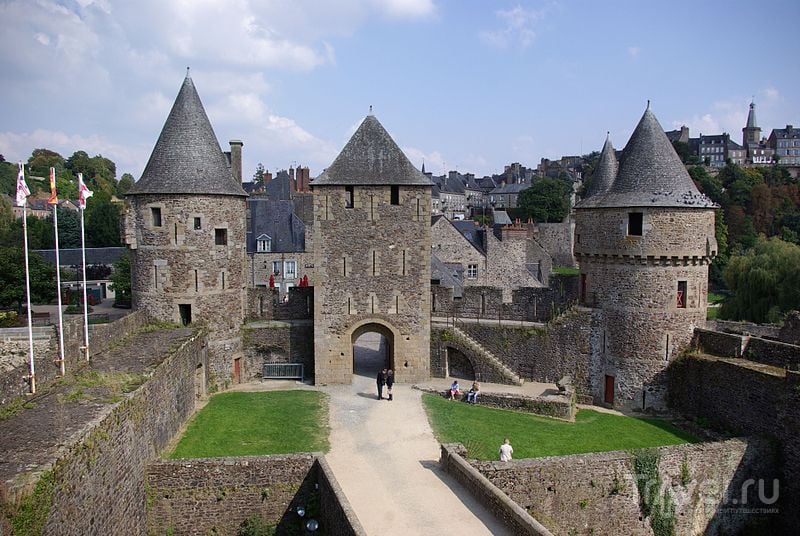 Замок Фужер / Франция