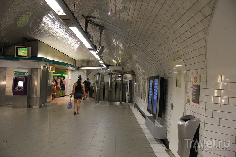 Спустимся в парижское метро / Франция