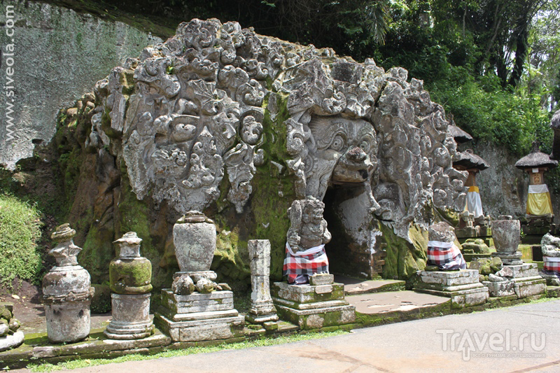 Слоновий храм Гоа-Гаджа на Бали, Индонезия / Фото из Индонезии