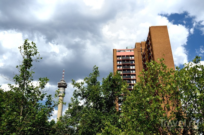  Constitution Hill   Hillbrow  ,  /   