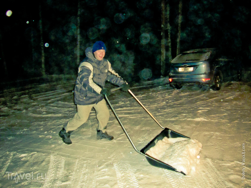 Новогодняя Финляндия: бунгало у зимнего озера / Финляндия