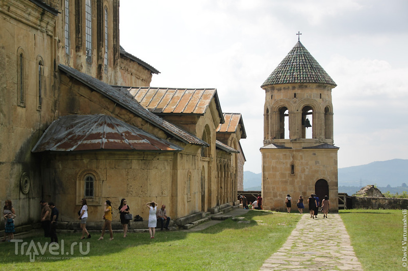 Окрестности Кутаиси. Гелатский монастырь / Грузия